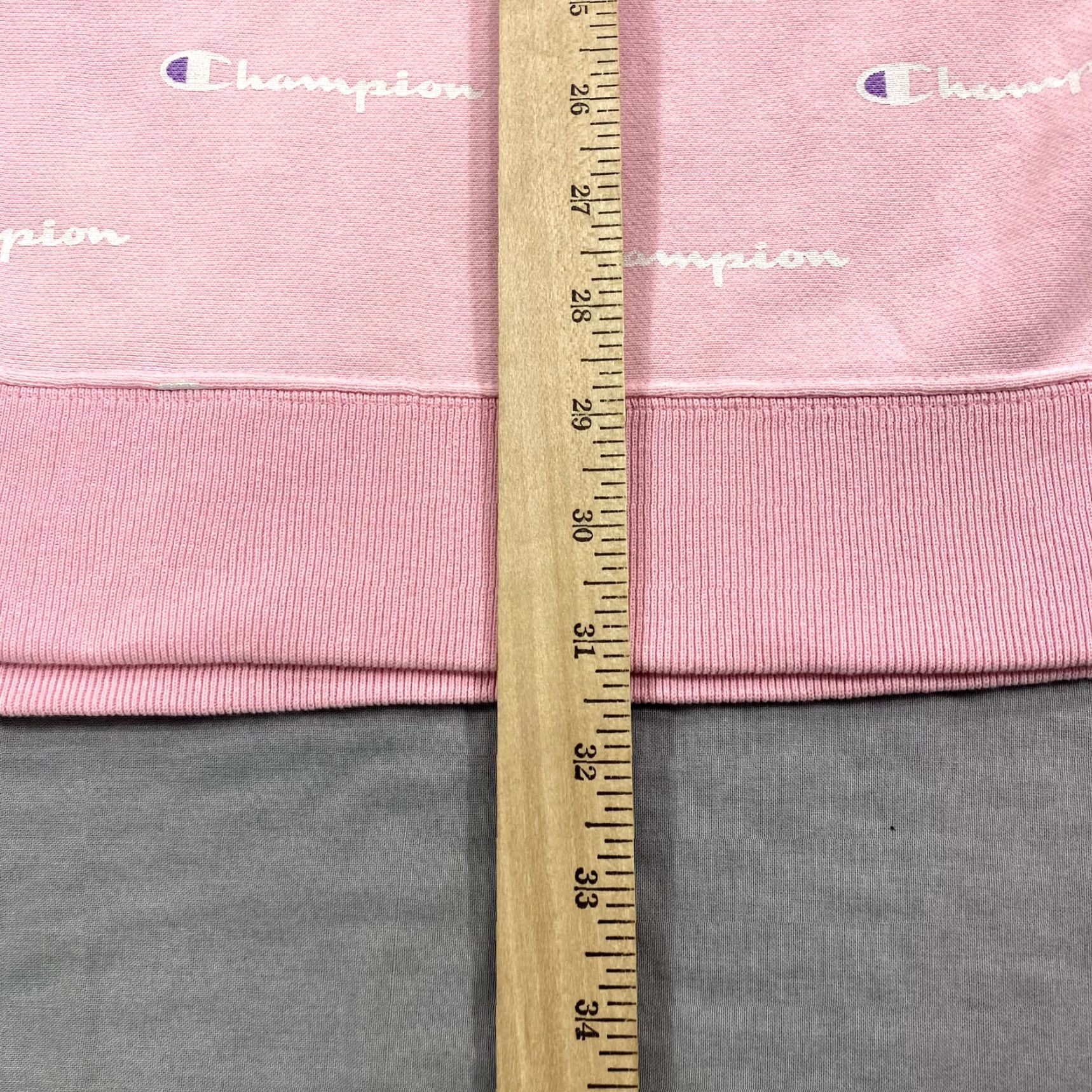 Champion Champion Sweatshirt Mens M Pink White All Over Print Reverse Weave Crew Neck Pullover Long Sleeve Gym & Training 90s Colorful Hip Hop Sports Size US M / EU 48-50 / 2 - 6 Thumbnail