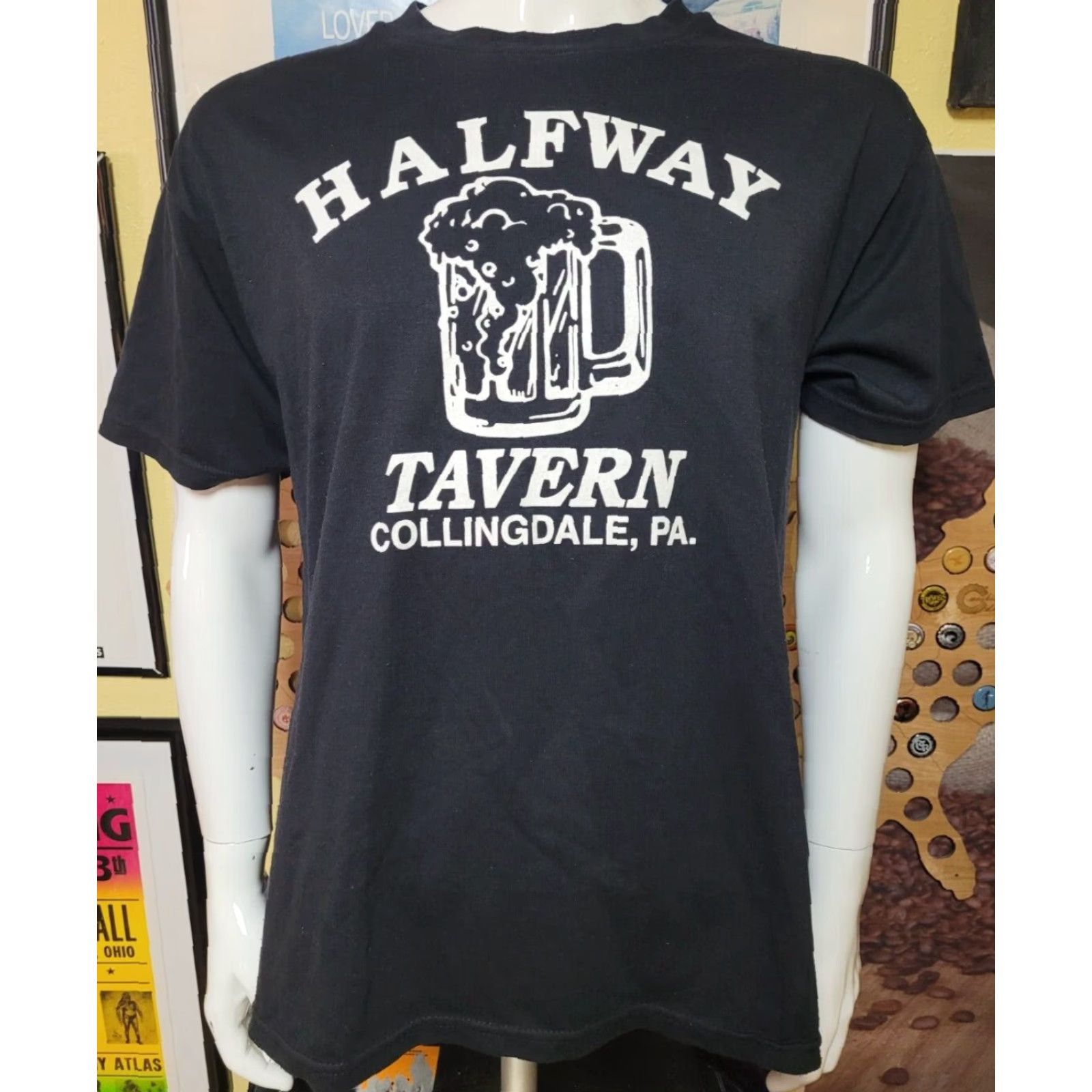 Hanes Halfway Tavern/Collingdale PA T Shirt Large Hanes Black Crew Neck Short Sleeve Logo Men Size US L / EU 52-54 / 3 - 2 Thumbnail