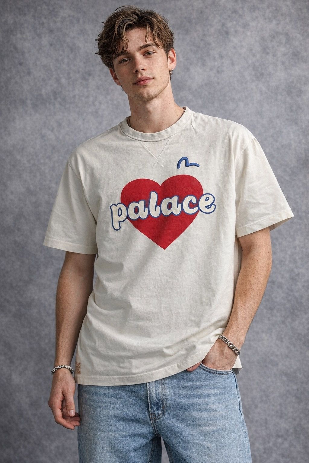 Evisu × Palace PALACE EVISU HEART T-SHIRT (WHITE) Size US L / EU 52-54 / 3 - 1 Thumbnail