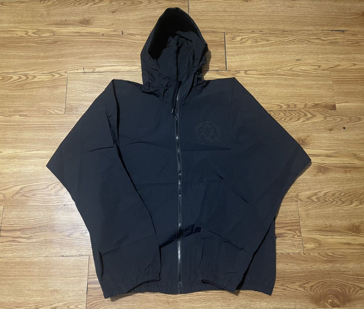 Supreme Reflective Arc Hooded Jacket 黒 L Supreme Reflective Arc Hooded Work Jacket (FW25) - $368