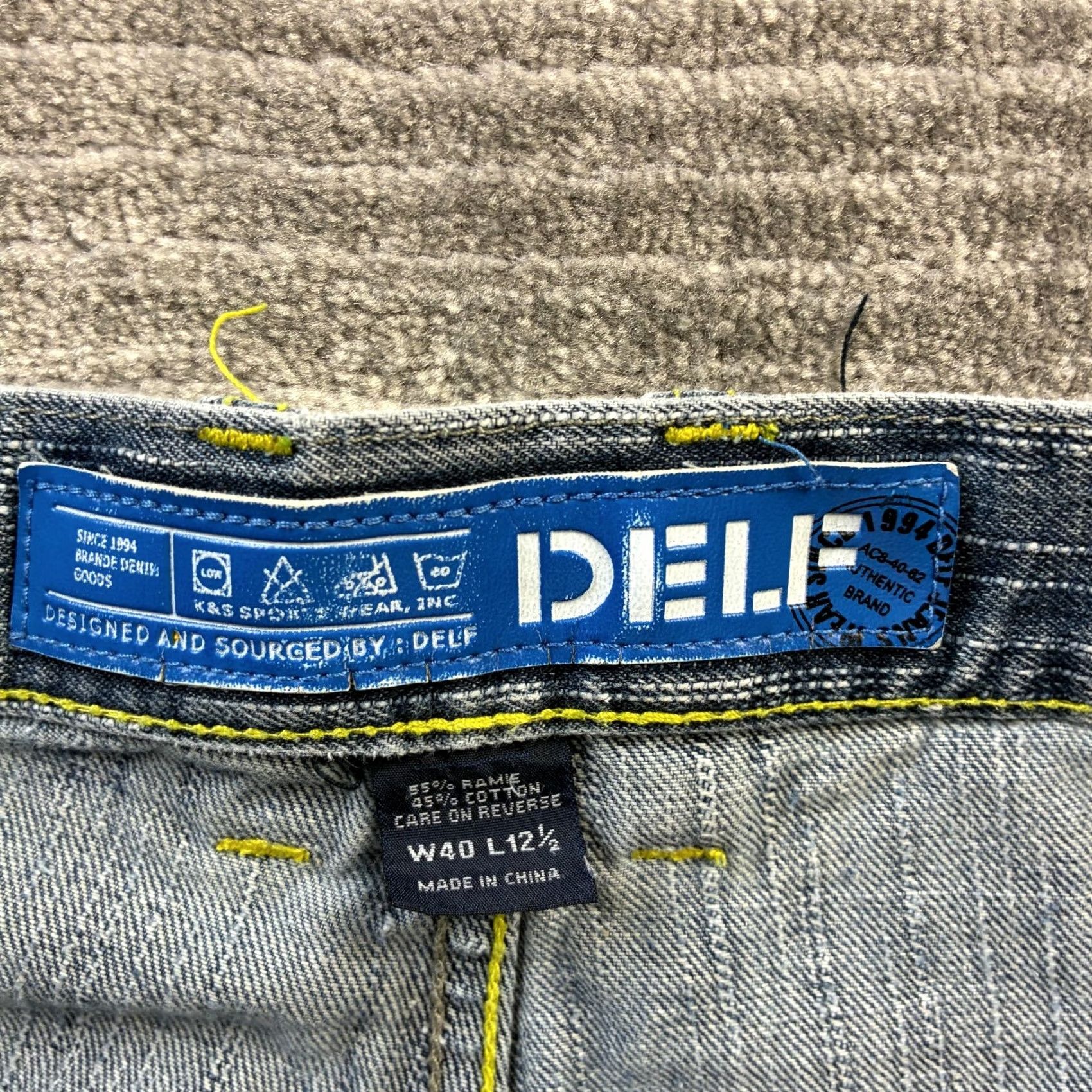 Vintage VINTAGE Delf Jeans Shorts 40 Blue 13" Inseam 5-Pocket Relaxed Bermuda Hip Hop Grunge 90s Mens Denim Baggy Casual Summer Spring Size US 40 / EU 56 - 6 Thumbnail