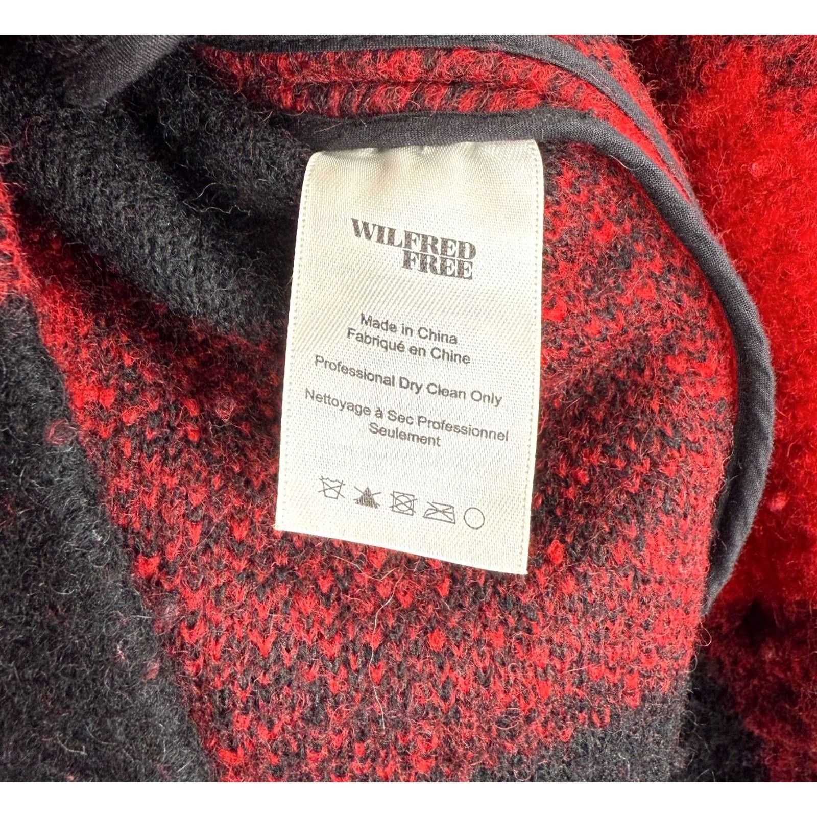 Aritzia Aritzia Wilfred Free Off Duty Jacket Womens S Wool Red Plaid Button reverse utility classic long sleeve Size S / US 4 / IT 40 - 6 Thumbnail