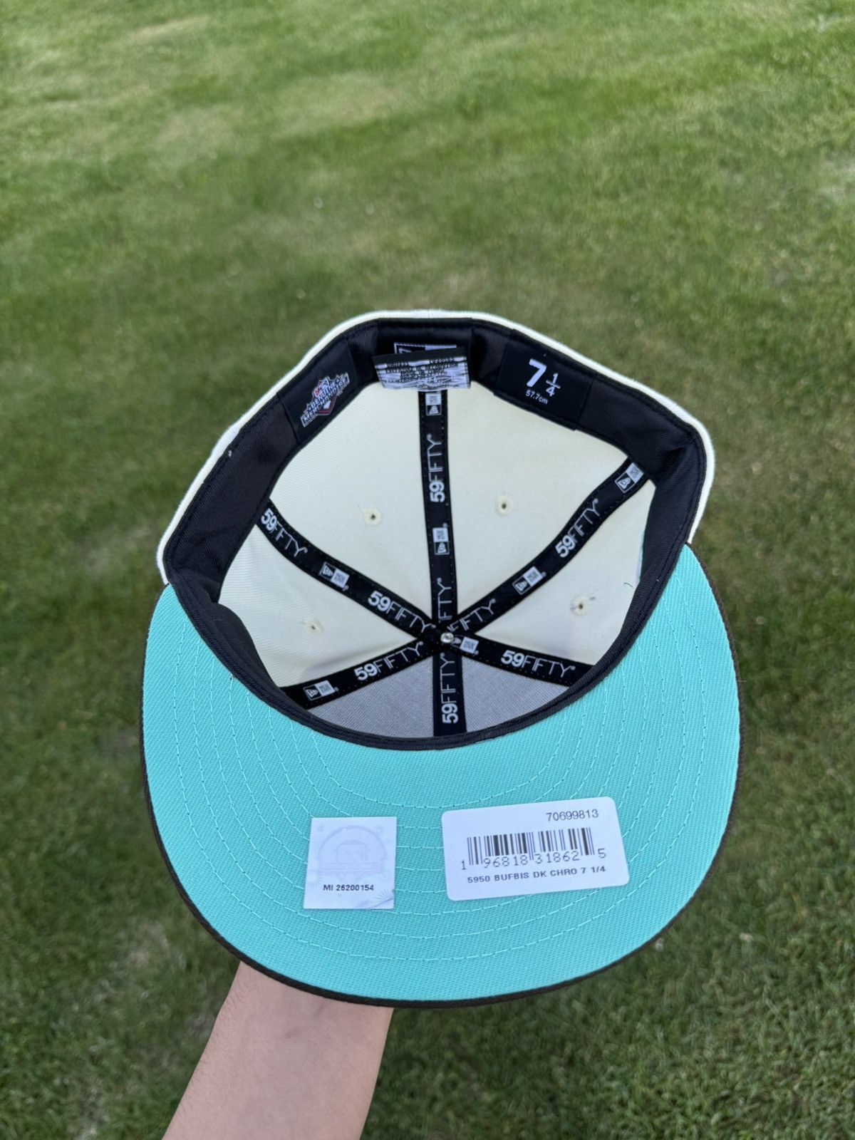MLB × New Era Buffalo Bisons Chrome White/Walnut - Cap City - 7 1/4 Size ONE SIZE - 4 Thumbnail