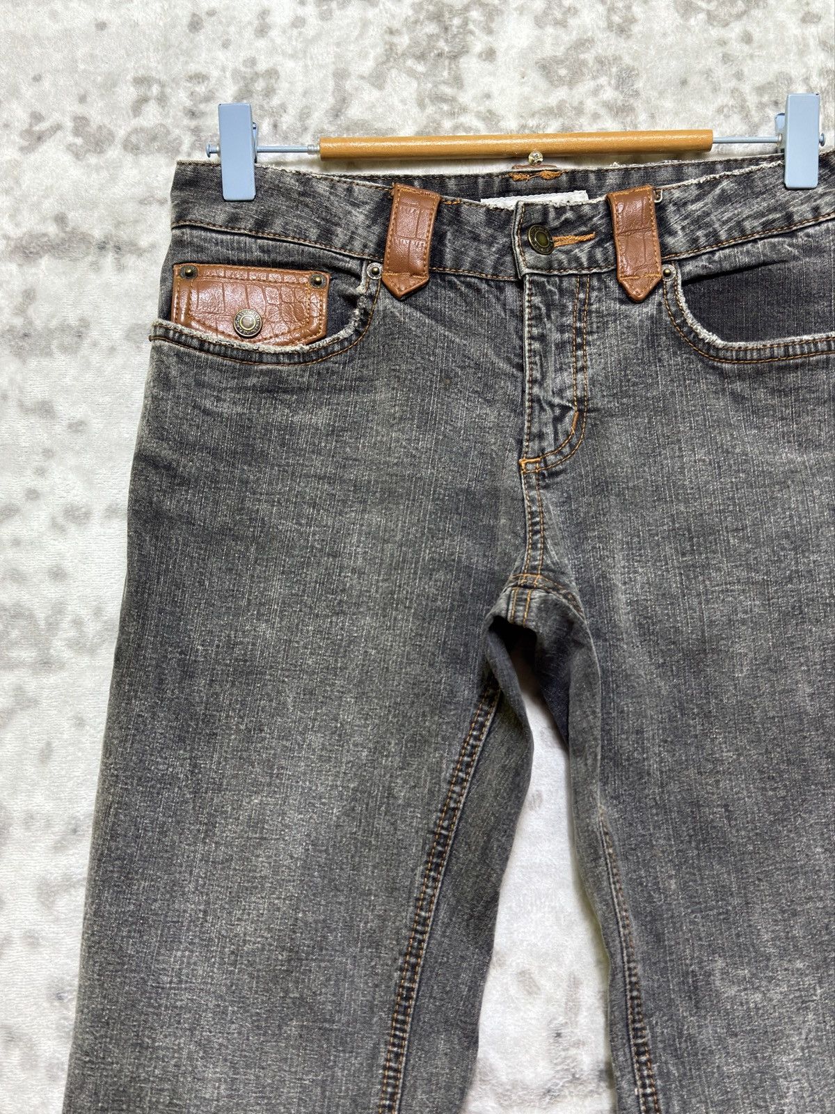 If Six Was Nine Vintage Jayro White Grey Flare Brown Leather Back Pockets Size US 27 - 4 Thumbnail