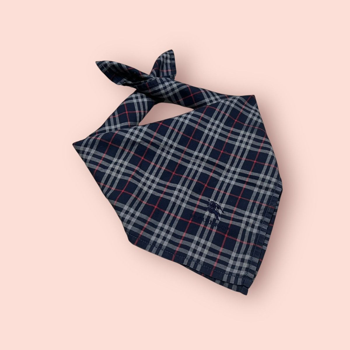 Burberry × Designer ICONIC BURBERRY BLACK LABEL PLAID NOVA CHECK HANDKERCHIEF Size ONE SIZE - 3 Thumbnail