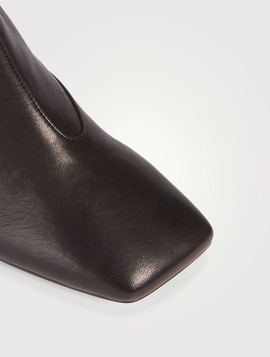 Maison Margiela BNWT SS23 MAISON MARGIELA SQUARE TOE ANKLE BOOTS 39.5 Size US 9.5 / IT 39.5 - 8 Thumbnail