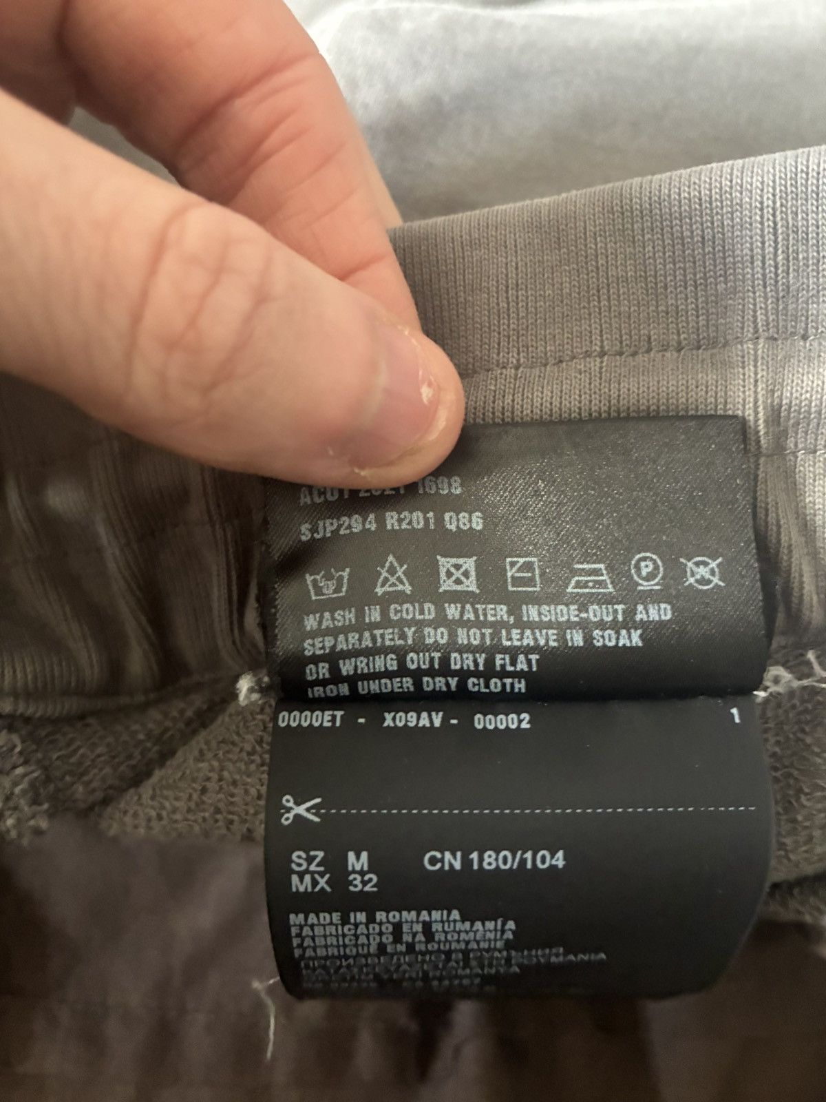 Prada Prada Gray Sweatpants Size US 30 / EU 46 - 8 Thumbnail