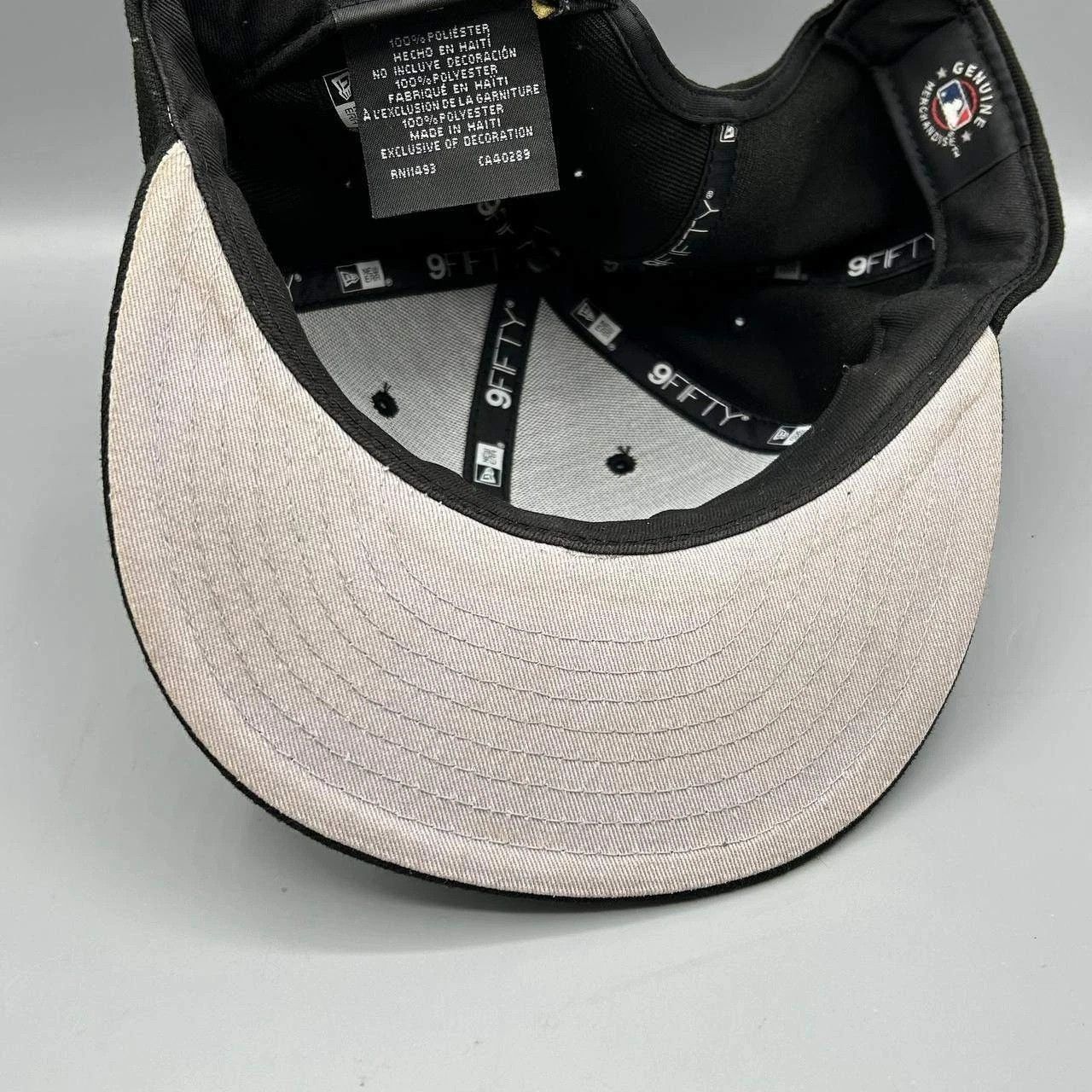 New Era Chicago White Sox Hat Men Black MLB Snap Back Cap Size ONE SIZE - 4 Thumbnail
