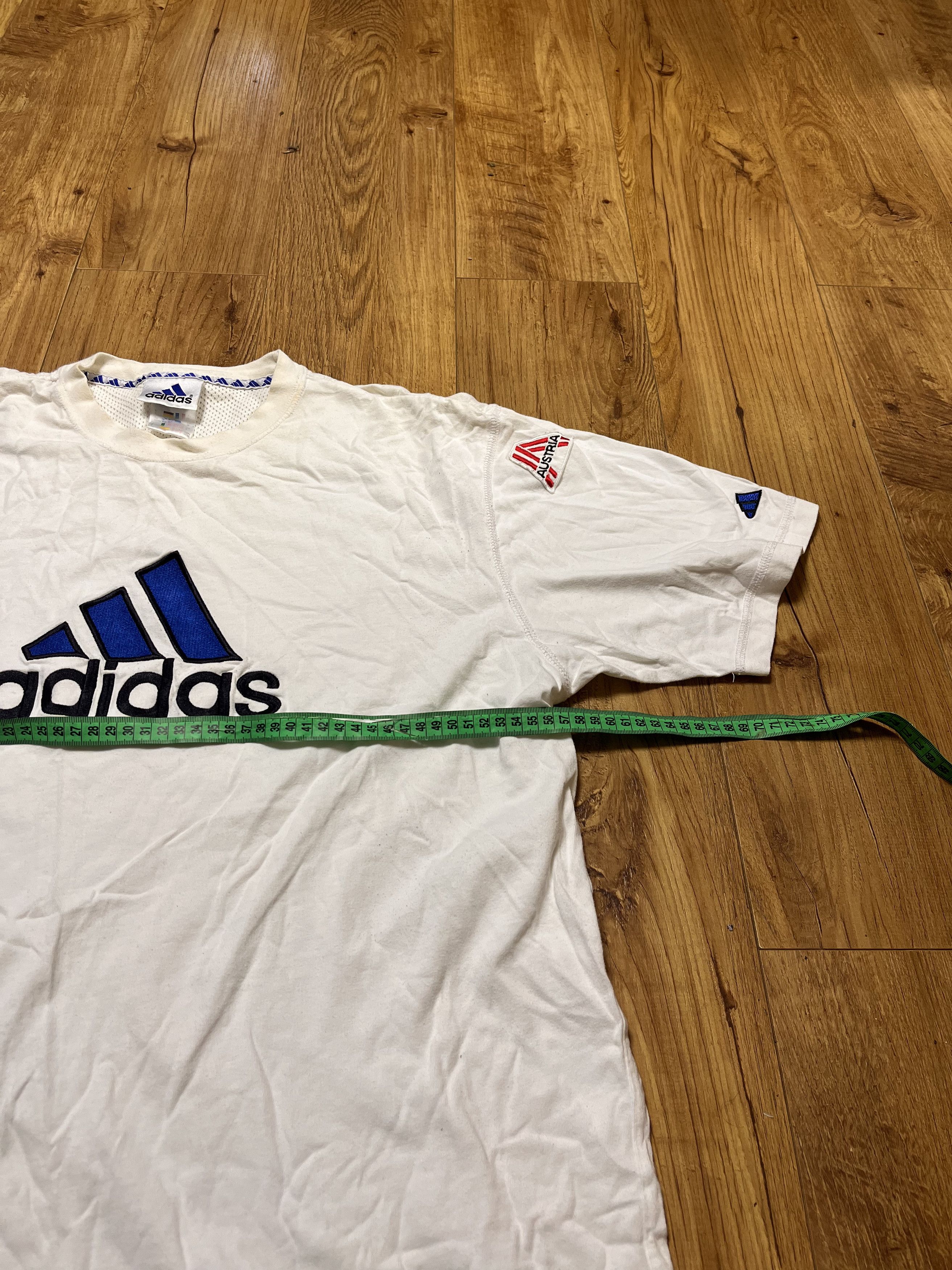 Adidas × Vintage Vintage 90s Adidas Big Logo Embroidered T-shirt Size US XL / EU 56 / 4 - 5 Thumbnail