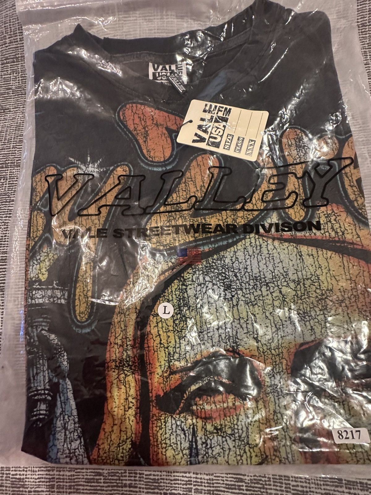 Vale Vale “Gods City" tee shirt Size US L / EU 52-54 / 3 - 7 Thumbnail