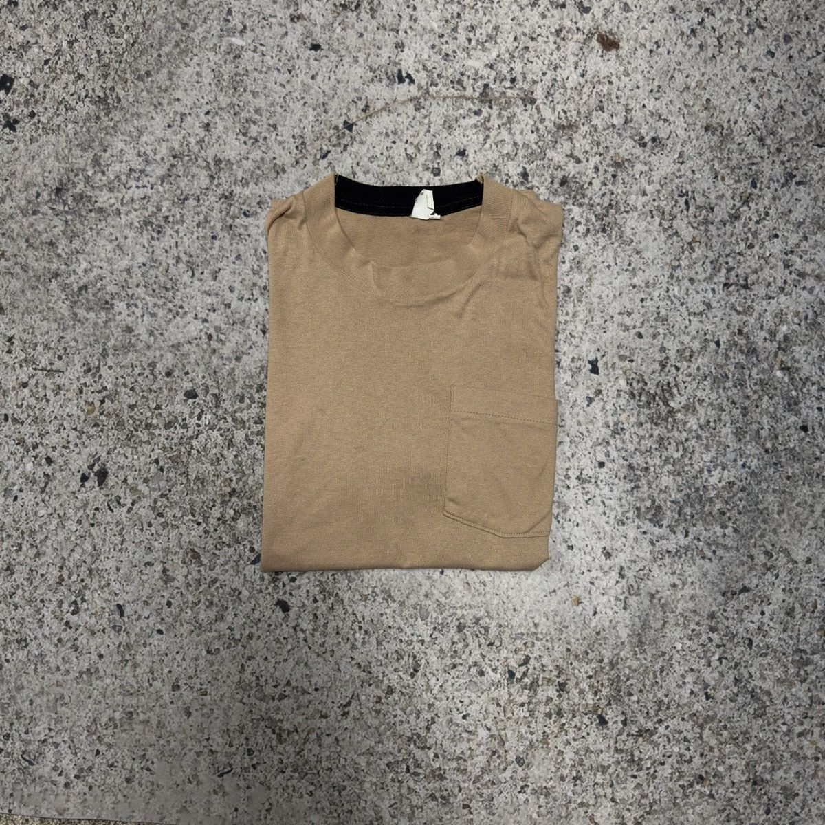 Fruit Of The Loom × Vintage Vintage 80s FOTL Paper Thin Single Stitch Pocket Tee Size US XL / EU 56 / 4 - 2 Thumbnail