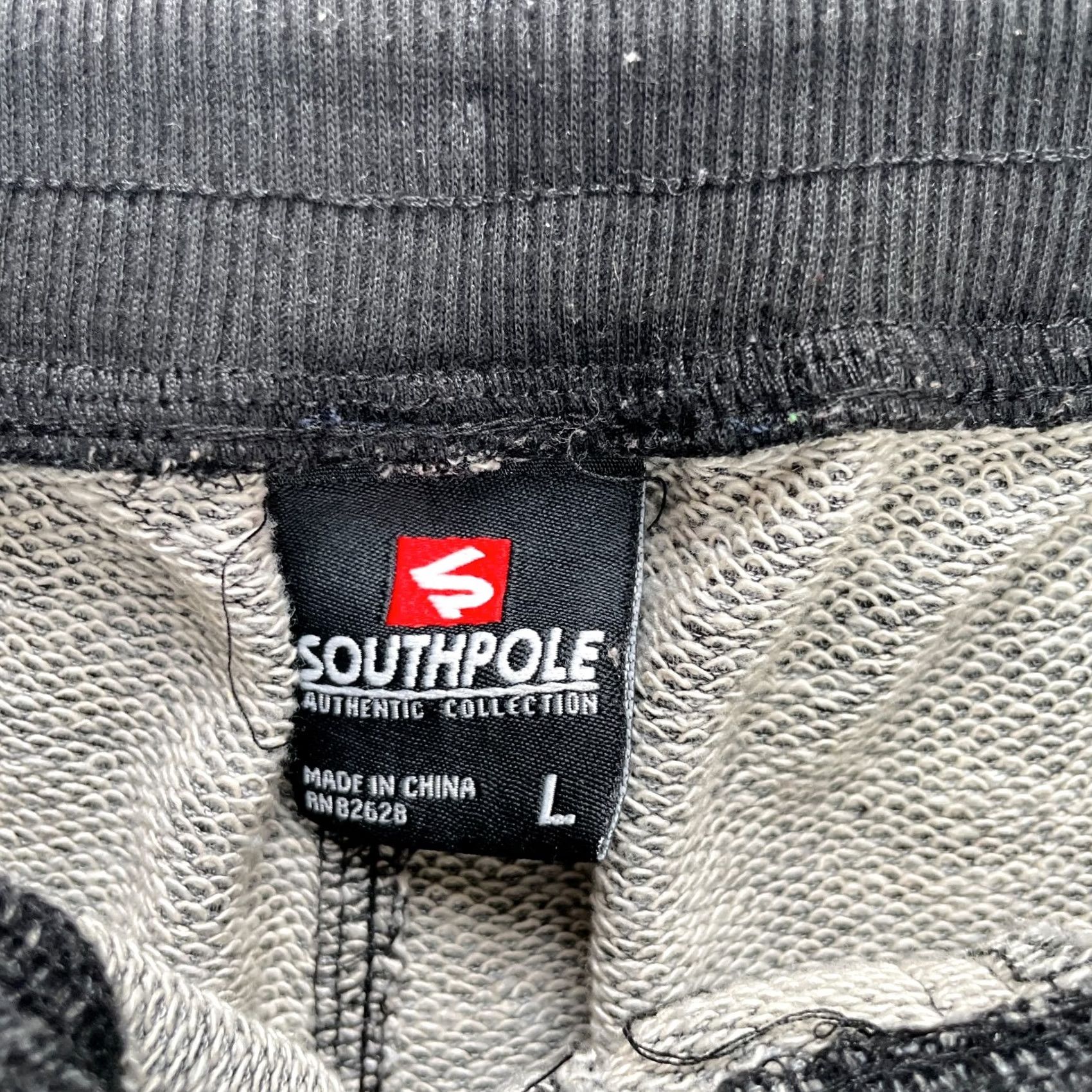 Southpole VINTAGE Southpole Cargo Shorts Mens L Gray 11in Inseam Drawstring Pockets 90s Streetwear Rap Cargo Outdoor Retro Size US 33 - 3 Thumbnail