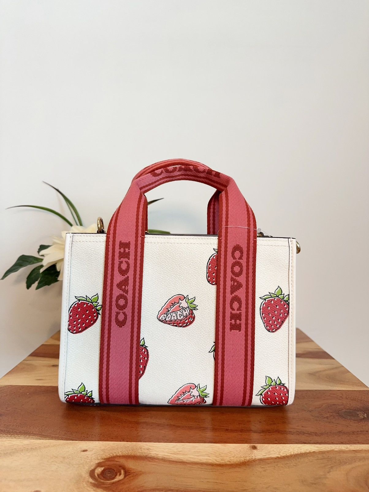 Coach NWT Coach Smith Tote Bag 24 With Strawberry Print Size ONE SIZE - 4 Thumbnail