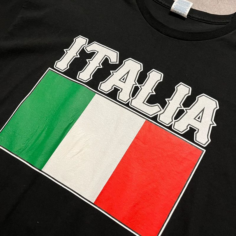 Japanese Brand Vintage Italia Flag Spellout T-Shirt Retro Y2K Baggy Italy Size US XXL / EU 58 / 5 - 3 Thumbnail
