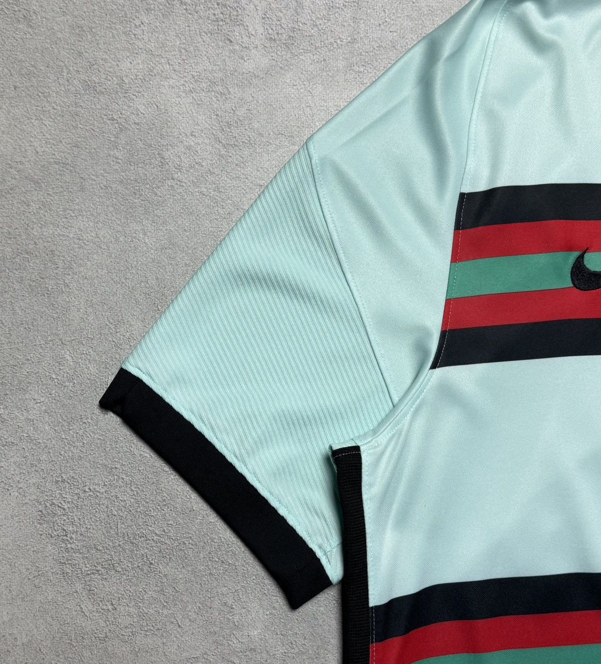 Nike Portugal 2020 2021 Away Football Shirt Soccer Jersey Nike Size US L / EU 52-54 / 3 - 5 Thumbnail