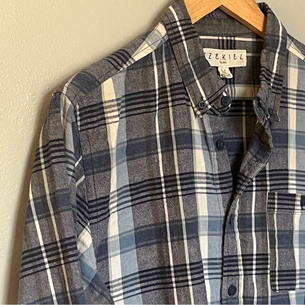 The Unbranded Brand Ezekiel Flannel Shirt Men’s Blue Long Sleeve Pocket Medium Size US S / EU 44-46 / 1 - 1 Thumbnail