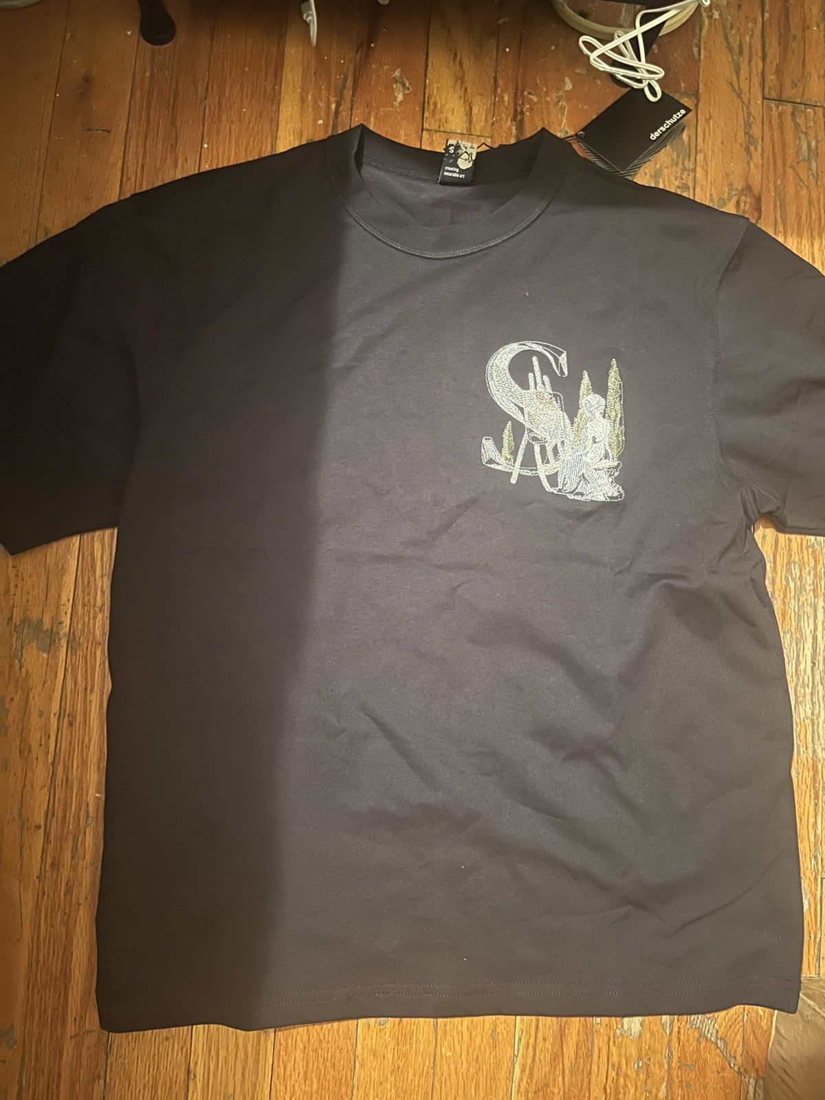 Derschutze Black t shirt graphic derschutze Size US XXS / EU 40 - 4 Thumbnail
