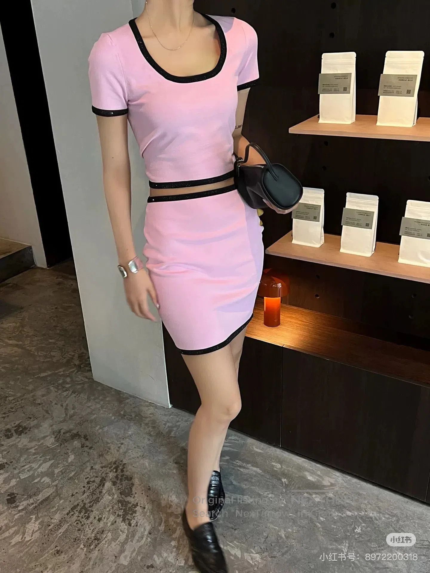 Alexander Wang Alexander Wang Pink Diamond Logo Set. Size S / US 4 / IT 40 - 2 Thumbnail