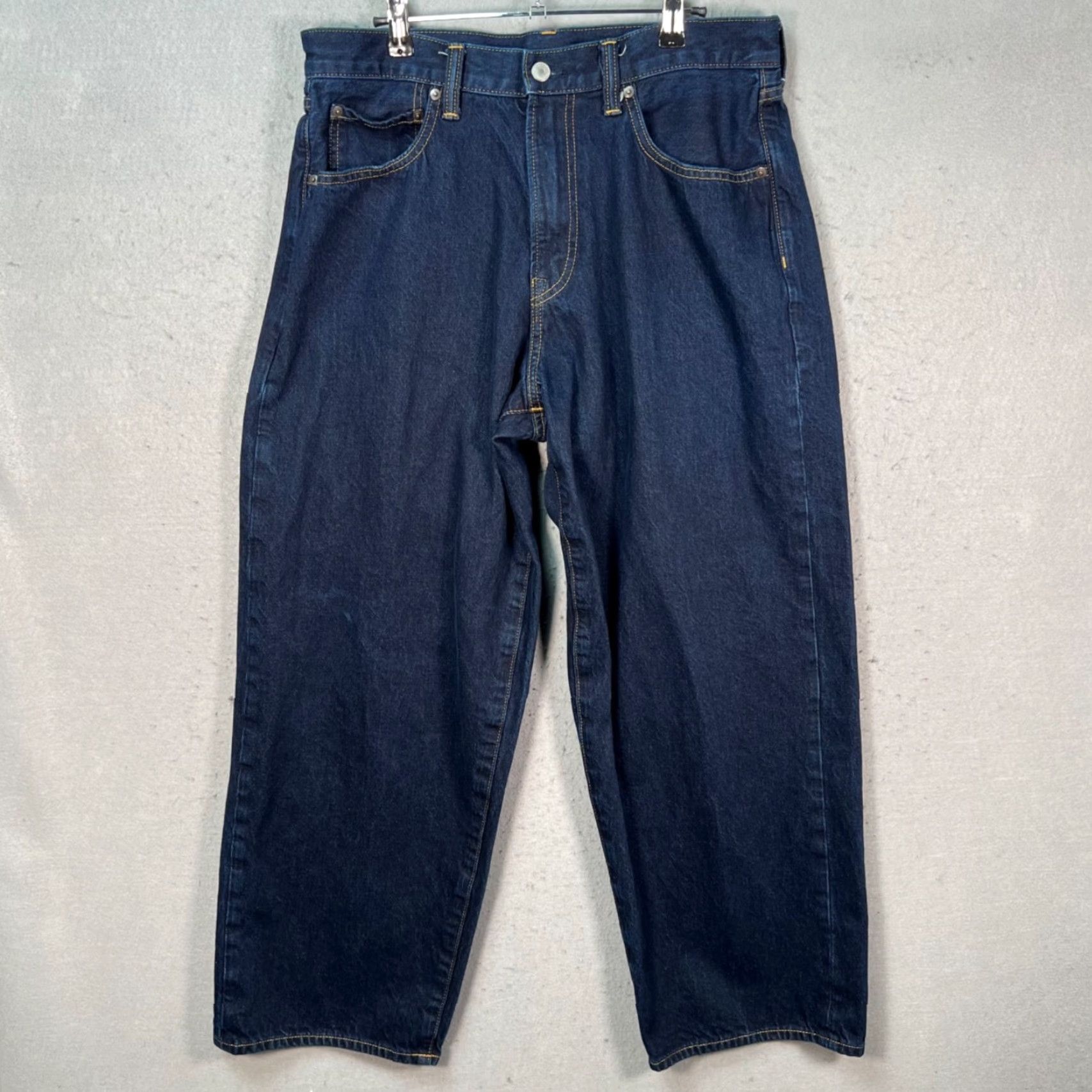 Gap Gap Jeans 1969 Straight Blue Denim 100% Cotton Mens 31x30 Relaxed Fit Regular Size 31 5-Pocket Vintage: No? Size US 31 - 2 Thumbnail