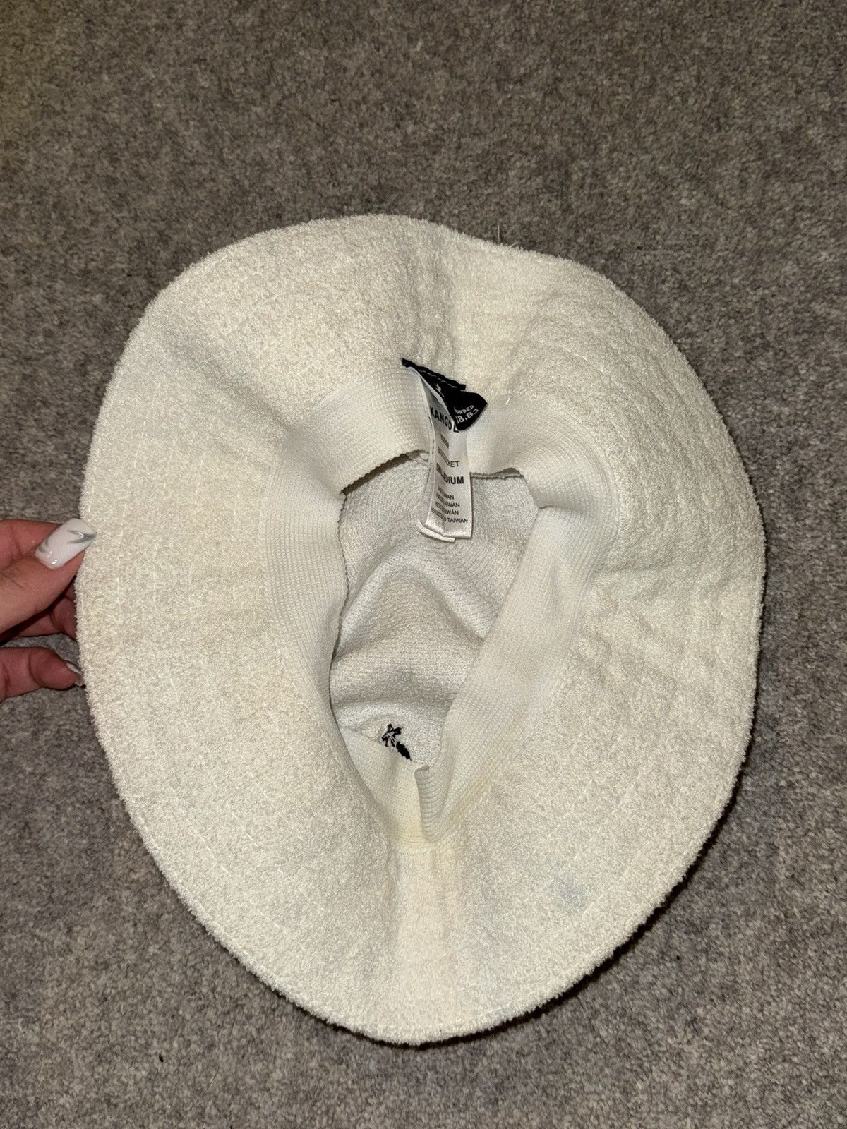 Kangol Kangol white warm hat Size ONE SIZE - 4 Thumbnail