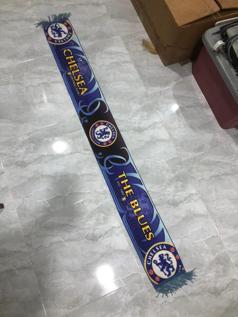 Chelsea Soccer Chelsea FC Scarf / Muffler / Neckwear Size ONE SIZE - 11 Thumbnail