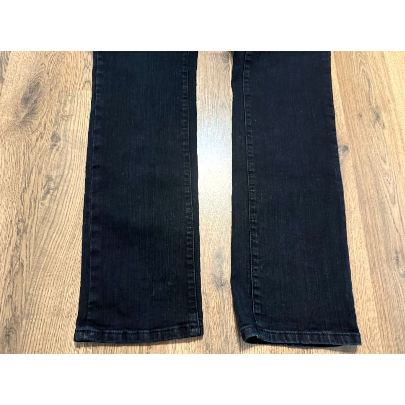 AG Jeans VINTAGE? No. Size 28" / US 6 / IT 42 - 3 Thumbnail