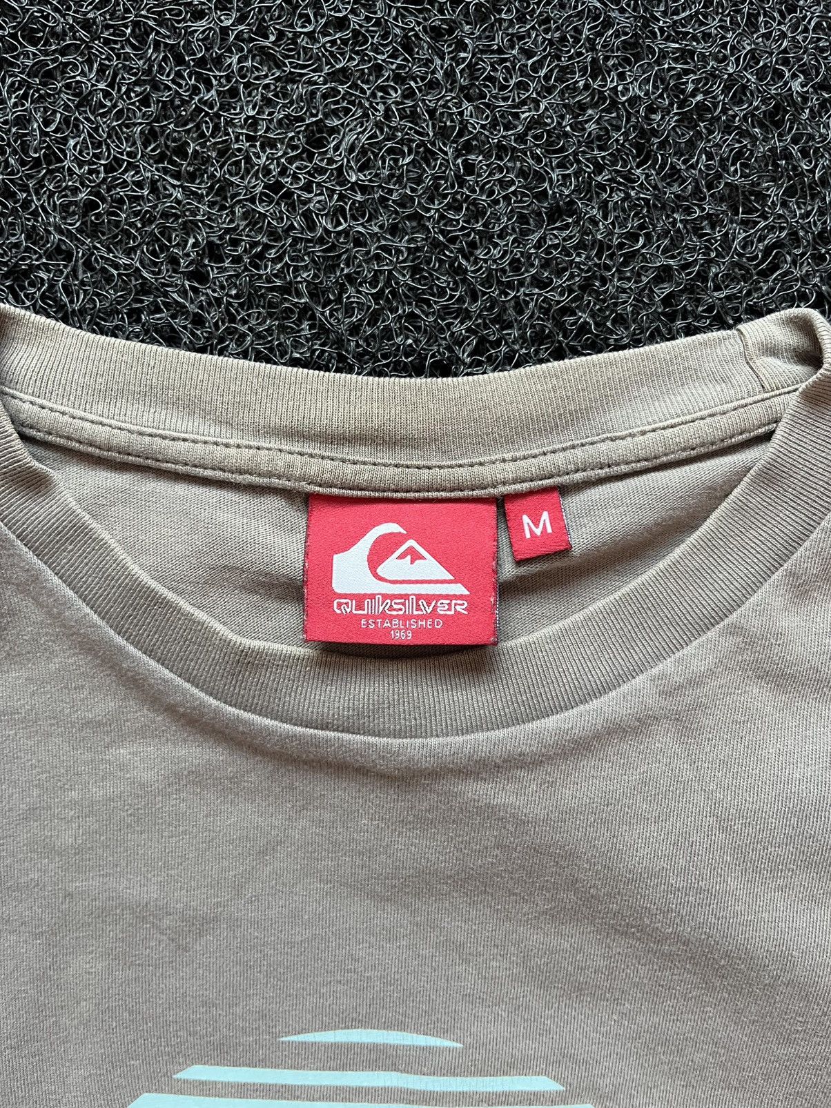 Quiksilver Vintage Quiksilver Streetwear Big Logo Tee Surf Size US M / EU 48-50 / 2 - 3 Thumbnail