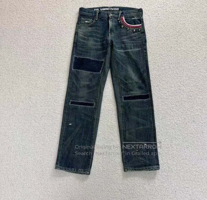 Neighborhood Neighborhood size S Poison 2 King Beaded Vintage Jeans Size US 27 - 1 Thumbnail