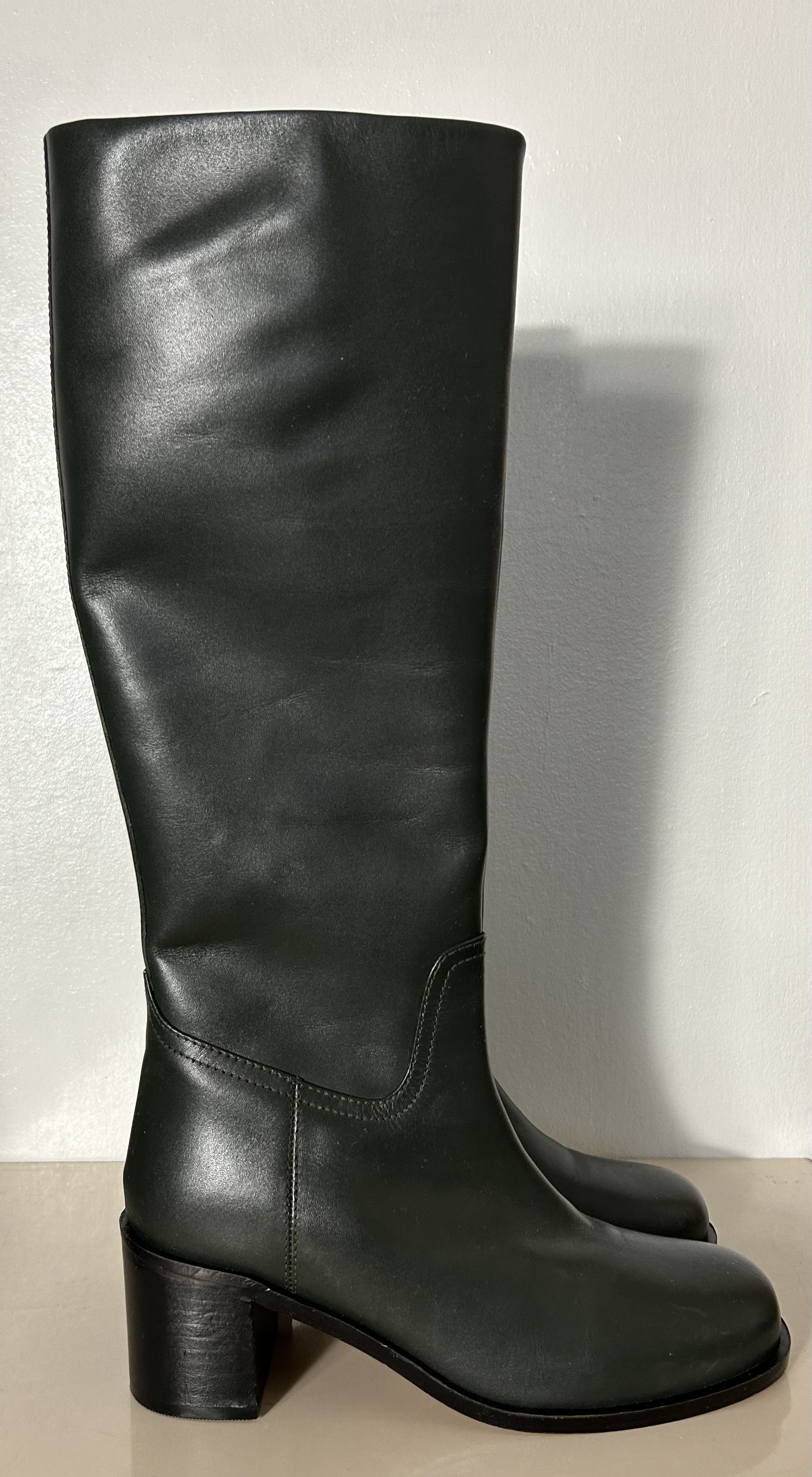 LK Bennett LK Bennett "Claude" Block Heel Leather Knee High Boots Size US 7 / IT 37 - 1 Thumbnail