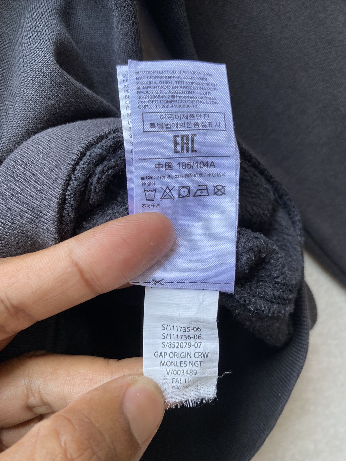 Gap Vintage Gap Original Sweatshirt Spellout Pullover Sun Faded Size US L / EU 52-54 / 3 - 9 Thumbnail