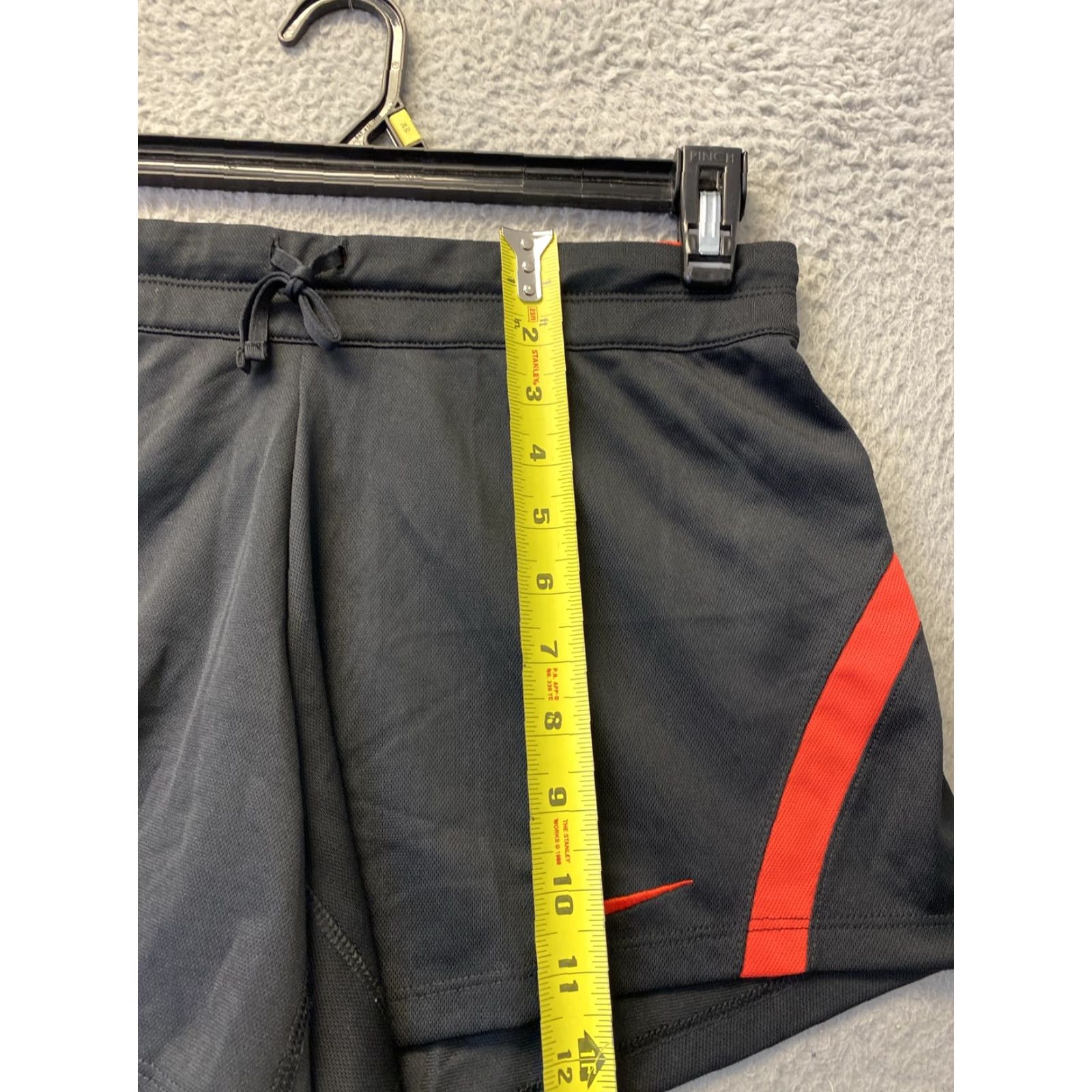 Nike Nike Shorts Womens s Lightweight Outdoors Workout Black Casual Dri-Fit 33-87 Size 28" / US 6 / IT 42 - 4 Thumbnail