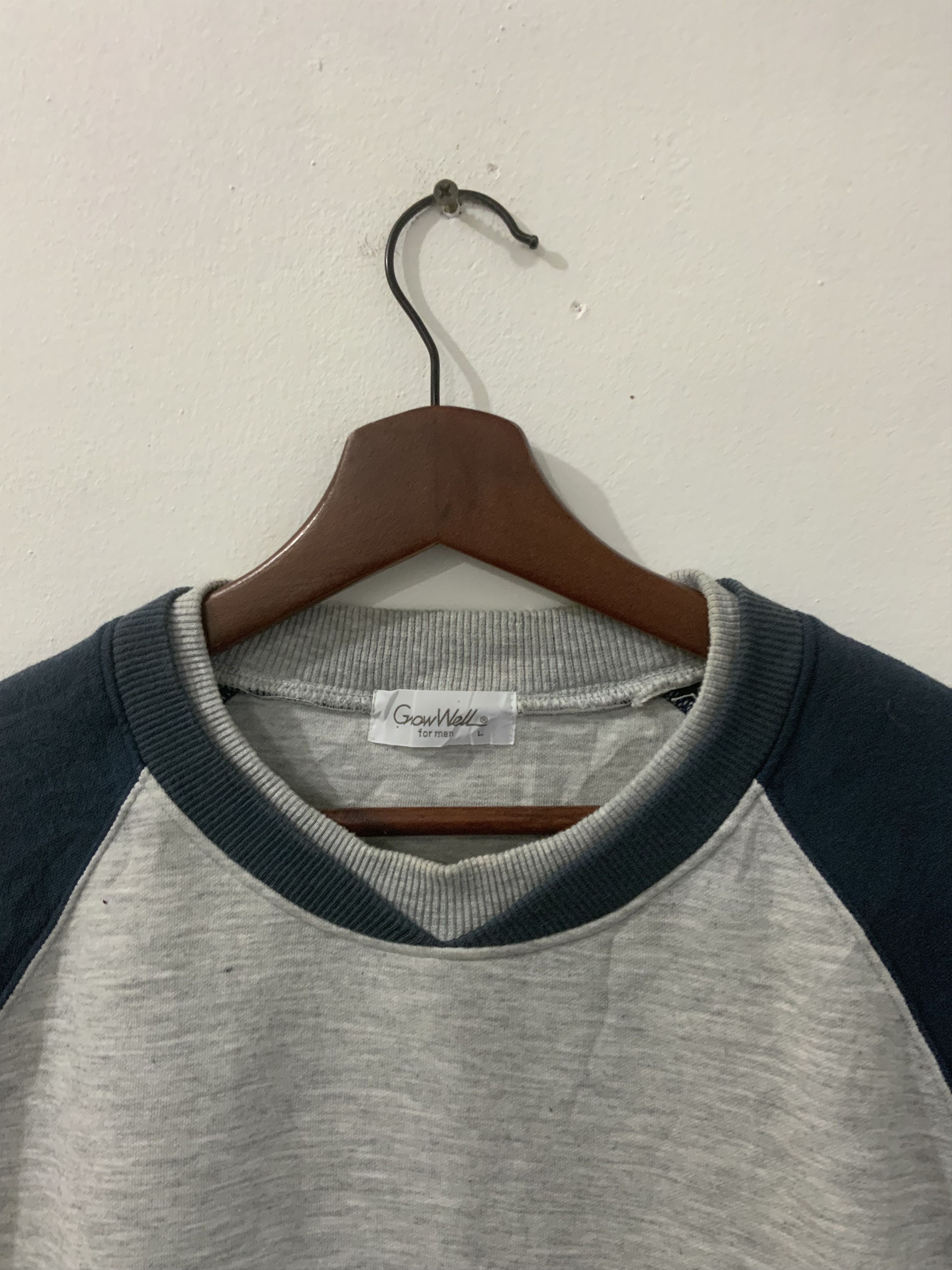 Designer Grow Well Raglan Winner Sweatshirt Size US L / EU 52-54 / 3 - 6 Thumbnail