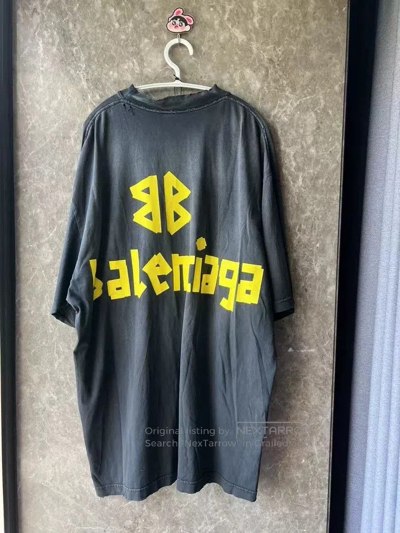 Balenciaga Balenciaga Tape Short Sleeve Tee L. Size US L / EU 52-54 / 3 - 2 Thumbnail