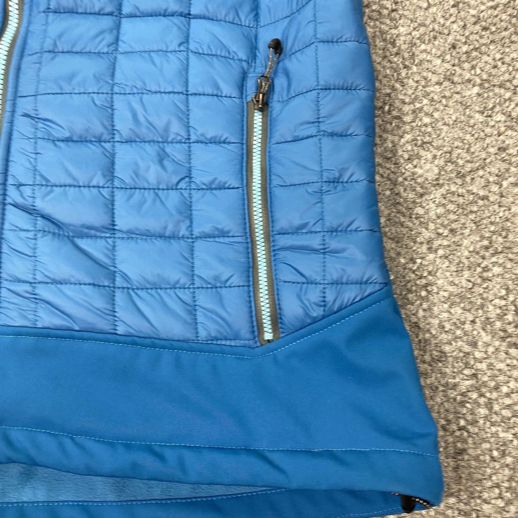 Vintage VINTAGE Little Donkey Andy Vest Womens XL Blue Quilted Softshell Insulated Hybrid Zip Size XL / US 12-14 / IT 48-50 - 6 Thumbnail