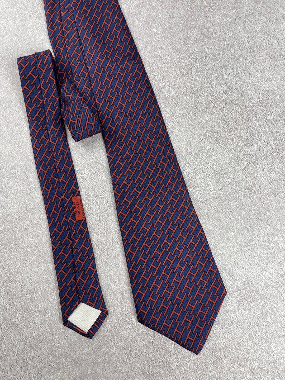 Hermes × Vintage Vintage Hermes Paris Monogram Silk Tie Size ONE SIZE - 3 Thumbnail