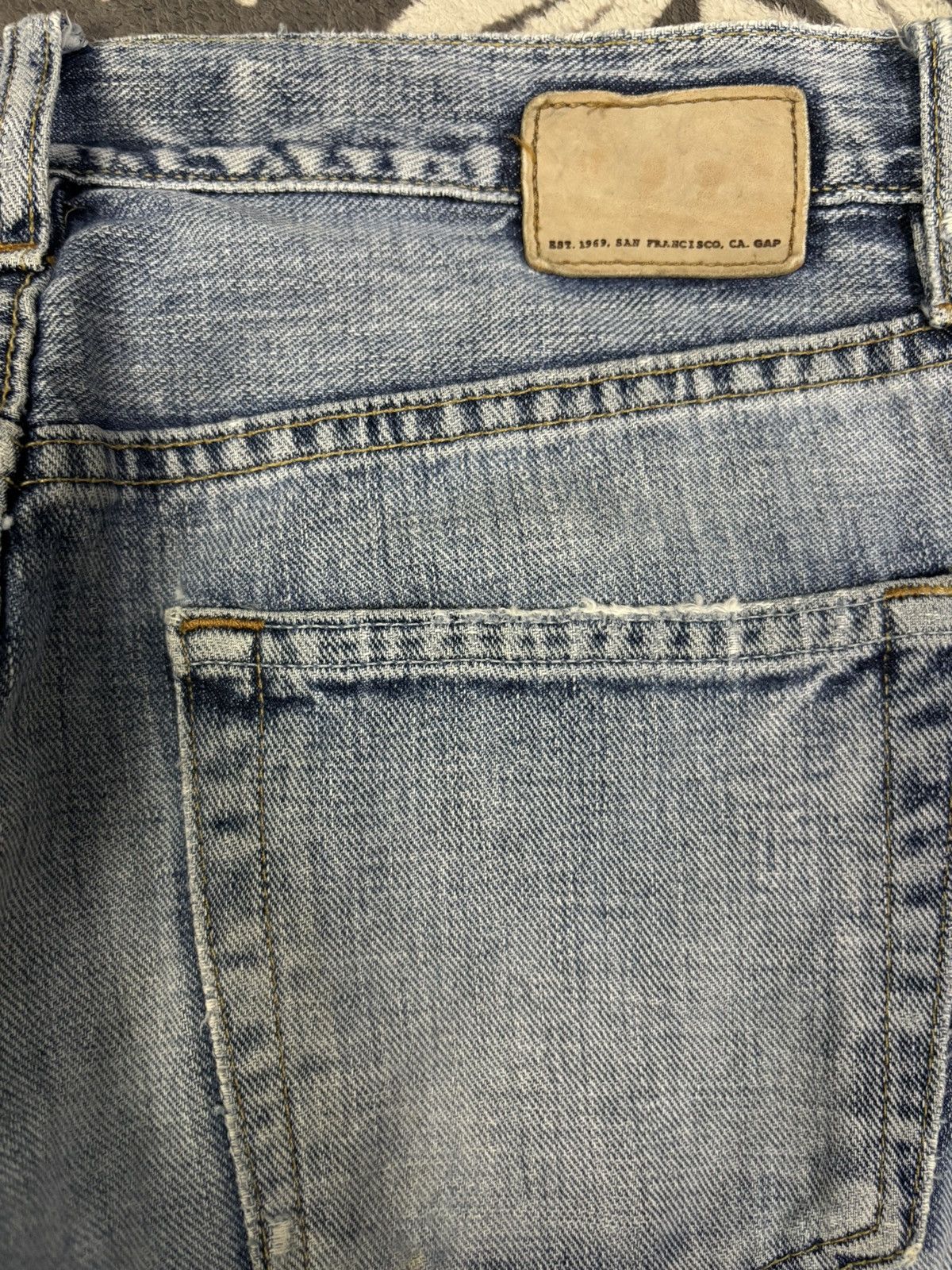 Balenciaga × Gap × Yeezy Vintage Gap 1969 Faded Slim Bootcut Distressed Grunge Jeans Size US 30 / EU 46 - 11 Thumbnail