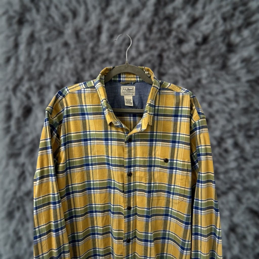 Vintage L.L. Bean Flannel Shirt Mens XL Yellow Plaid Button-Up Classic Fit Long Sleeve L/S Pockets Size US XL / EU 56 / 4 - 1 Thumbnail