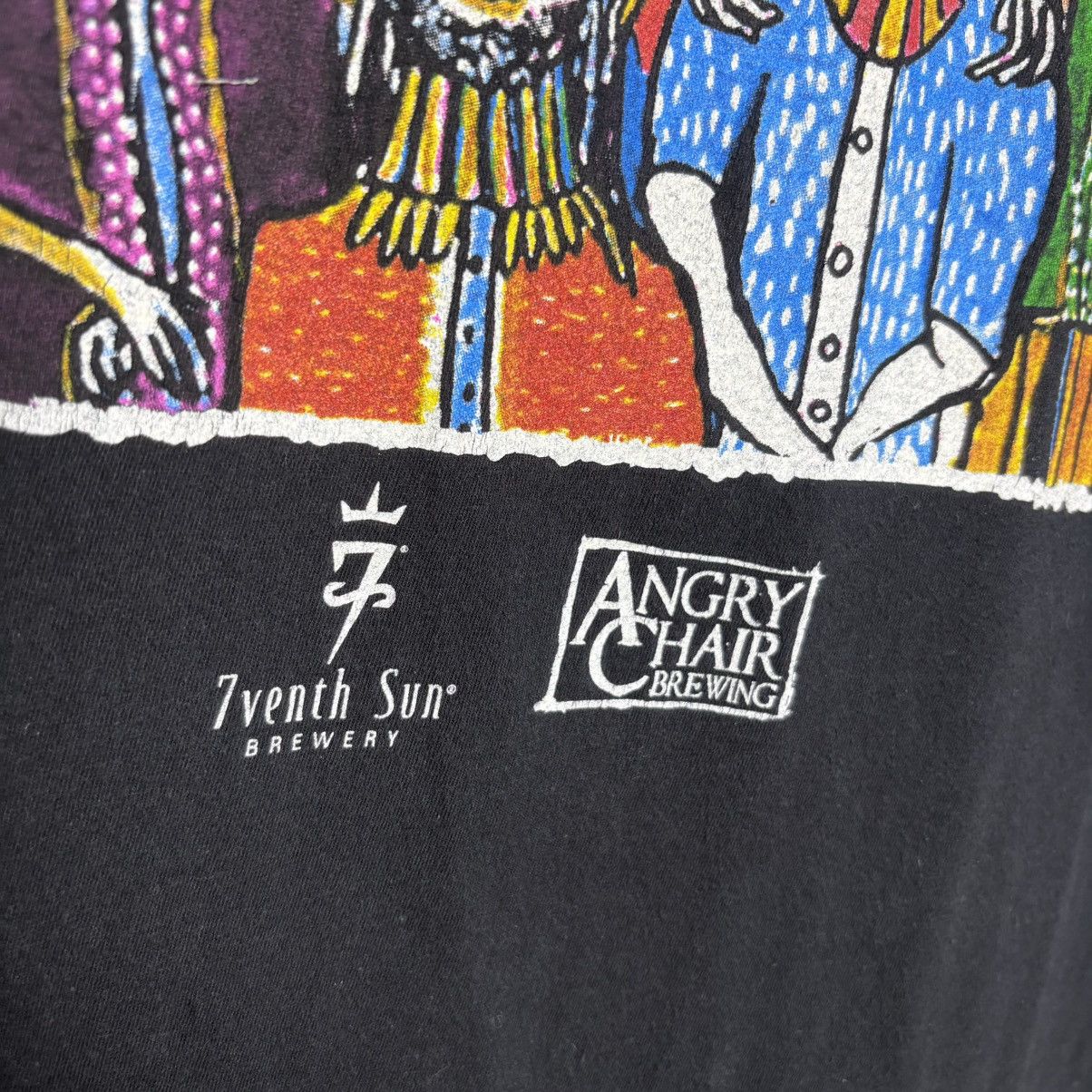 Vintage Vintage Angry Chair Brewing Art Graphic T-Shirt Size US L / EU 52-54 / 3 - 3 Thumbnail
