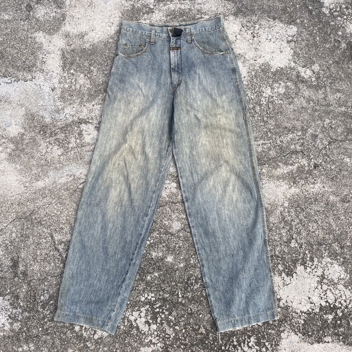 Marithe + Francois Girbaud Vintage Marithe Francois Girboud Distressed Denim Size US 30 / EU 46 - 1 Thumbnail