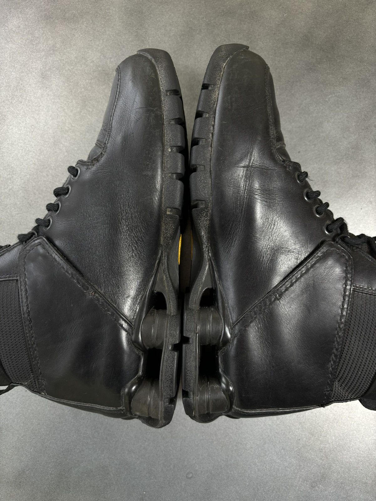 Nike × Vibram × Vintage 2004 Nike Shox Neo Mid Vintage Nike Shox Boots Vibram 308659 Size US 9 / EU 42 - 15 Thumbnail