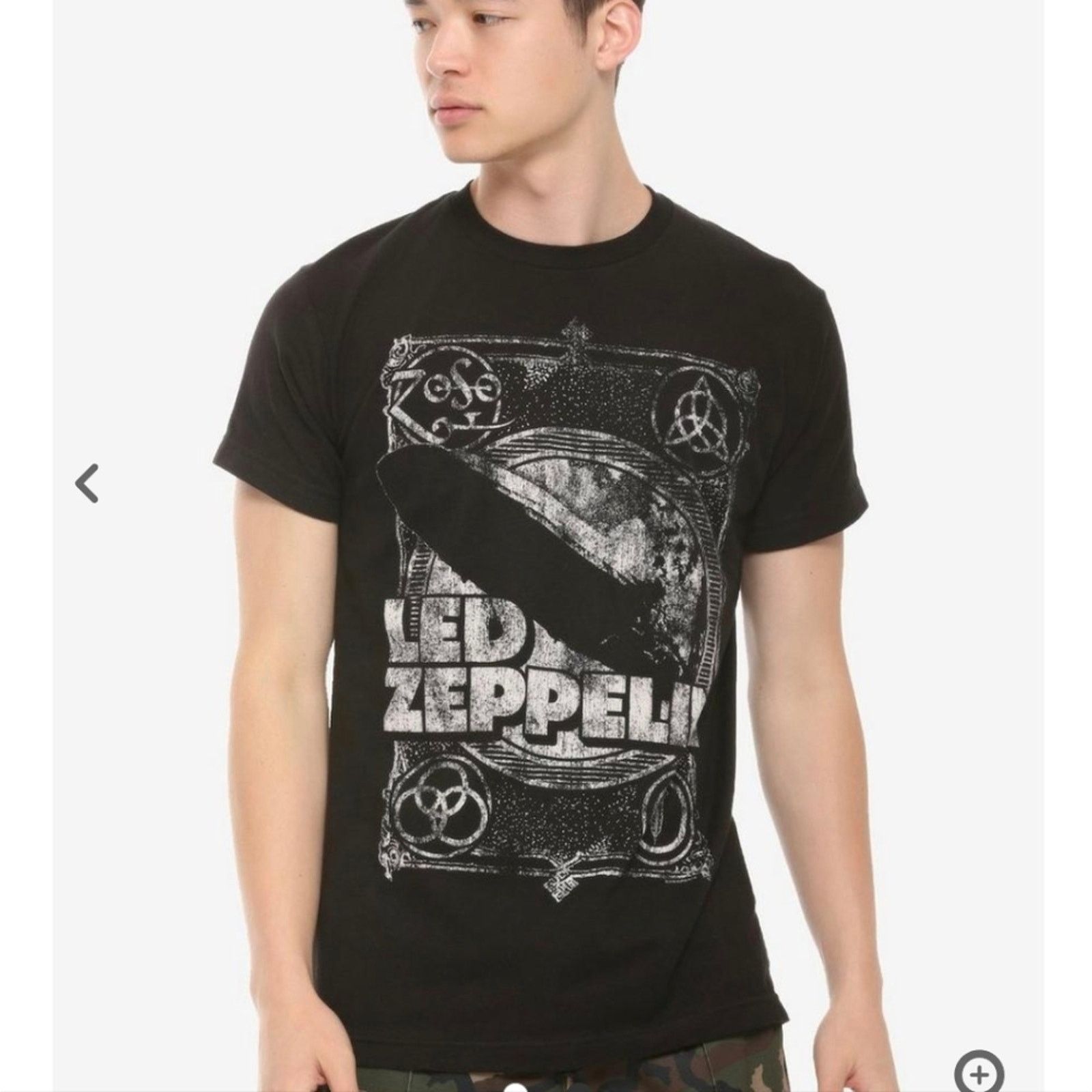 Hot Topic Led Zeppelin Zoso Blimp Distressed Print T-Shirt S Size US S / EU 44-46 / 1 - 6 Thumbnail