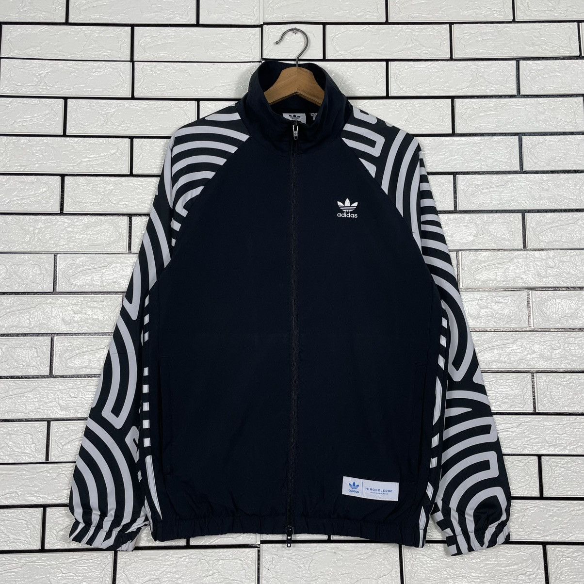 Adidas Adidas Three Stripes Zipper Jacket Size US M / EU 48-50 / 2 - 1 Thumbnail