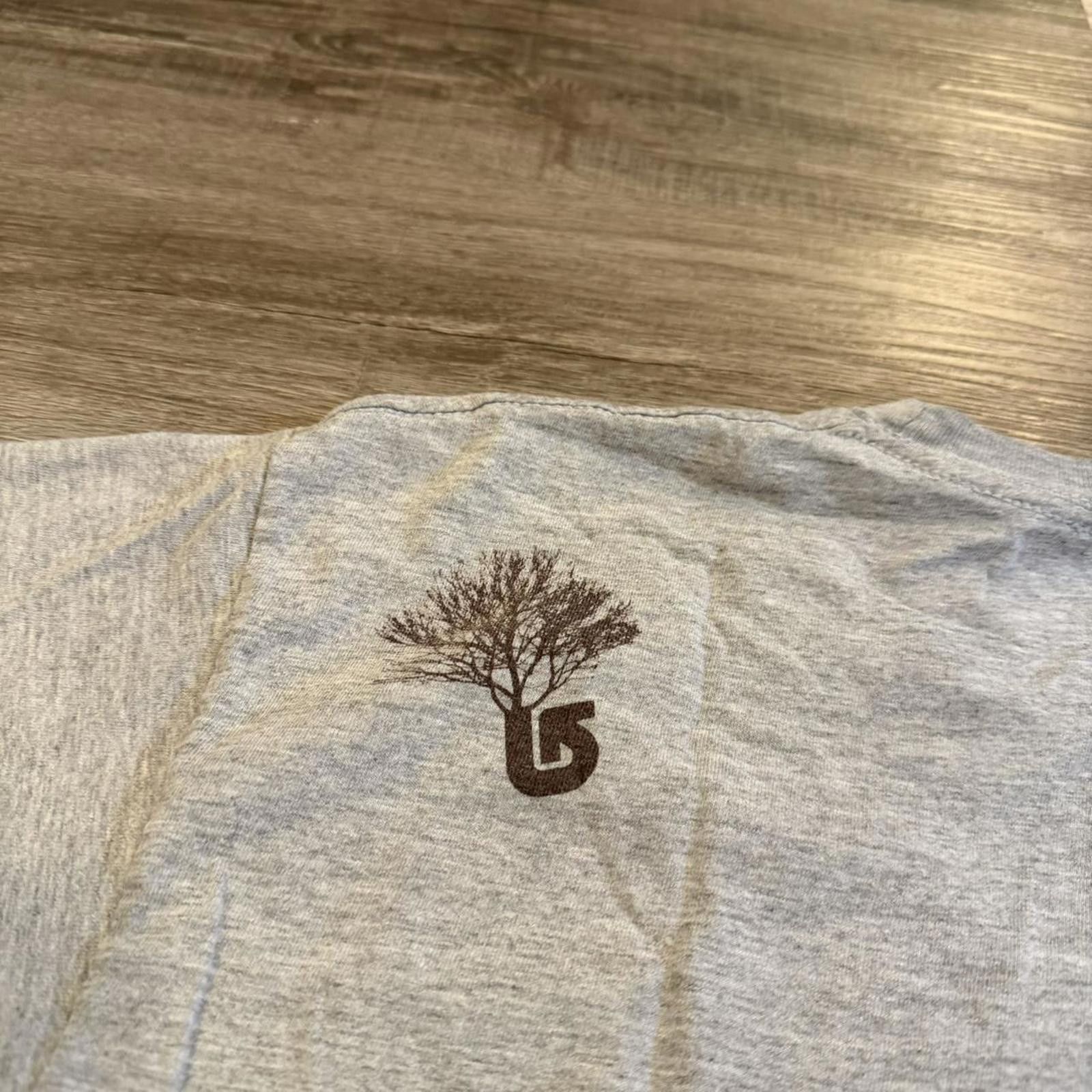 Burton vintage burton snowboards tree t shirt 00s L Size US L / EU 52-54 / 3 - 4 Thumbnail