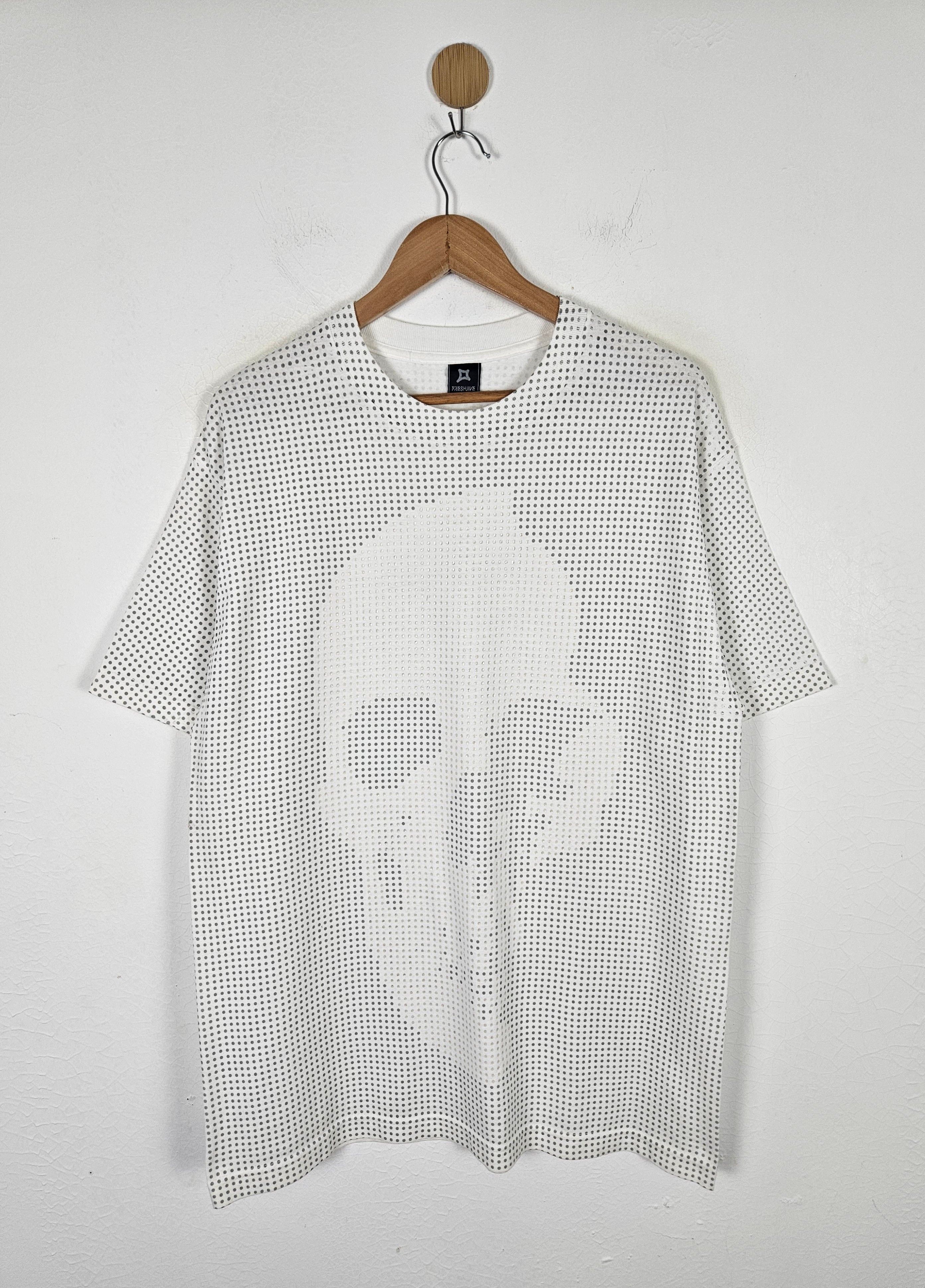 Vintage Freshjive Never Says Die! Skull shirt