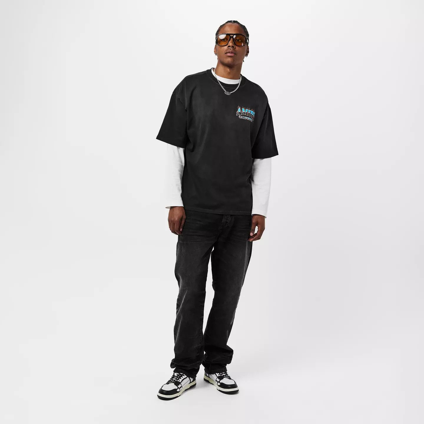Amiri o1g2r1mq0426 Oversized T-Shirt in Black Size US M / EU 48-50 / 2 - 5 Thumbnail