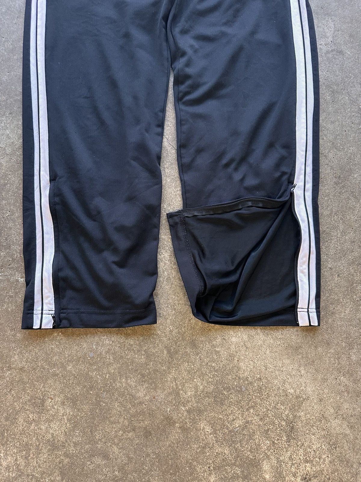 Nike × Vintage Y2K Nike Nylon Pants Size US 36 / EU 52 - 2 Thumbnail