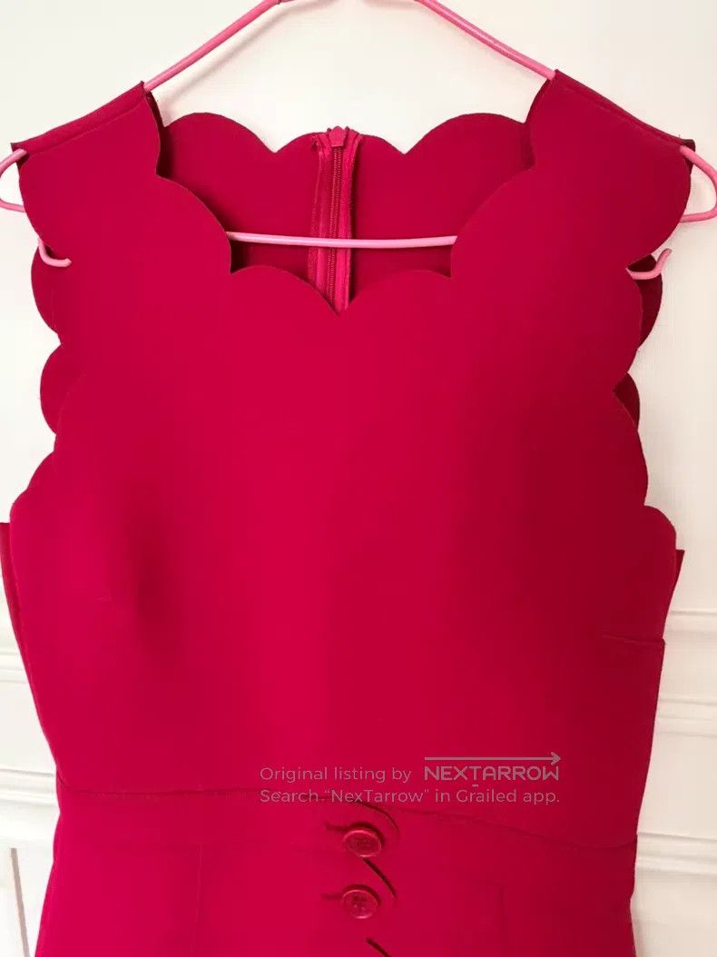 Valentino Valentino A red sleeveless dress Size L / US 10 / IT 46 - 2 Thumbnail