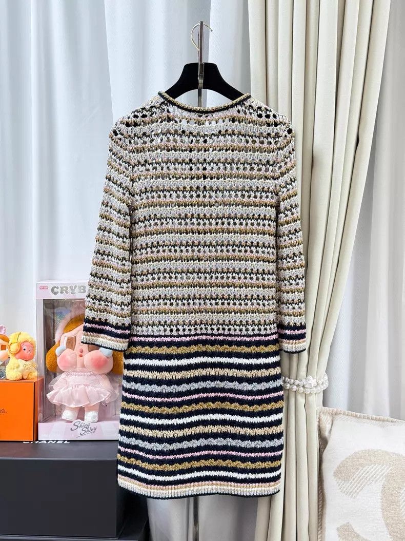 Chanel Chanel Gold-plated fine-flashed bow button dress Size XS / US 0-2 / IT 36-38 - 3 Thumbnail