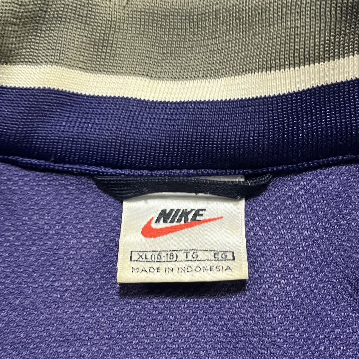 Nike Vintage 90s Nike Mini Swoosh Purple Full Zip Track Jacket Size US S / EU 44-46 / 1 - 6 Thumbnail