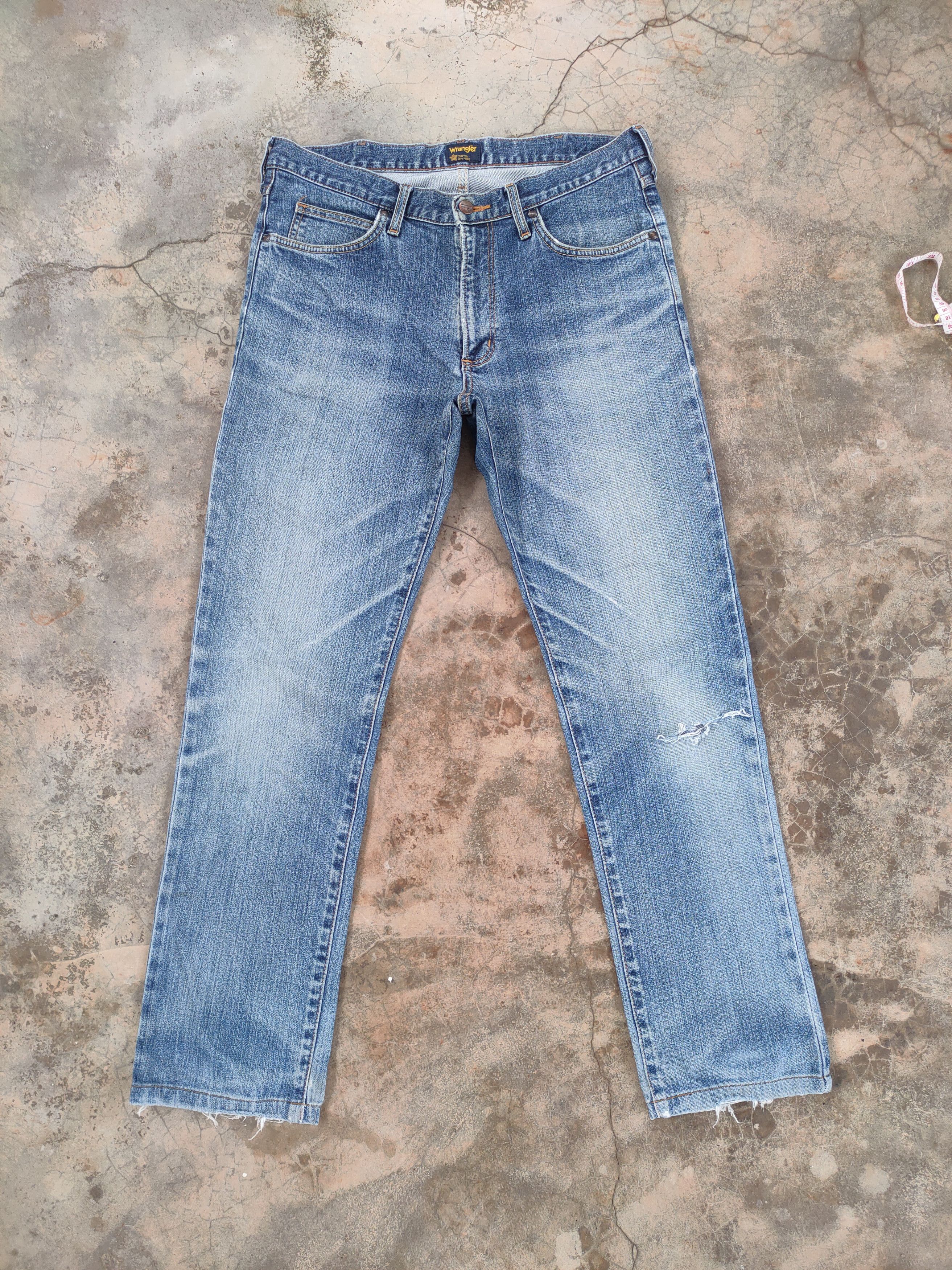 W34 VINTAGE WRANGLER FADED MUDWASHER RIPPED DENIM JEAN PANTS